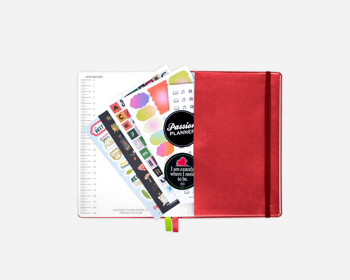 Weekly 2027 Planner - Year of the Goat Red