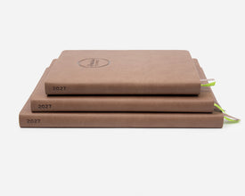 Weekly 2027 Planner - Clay Brown