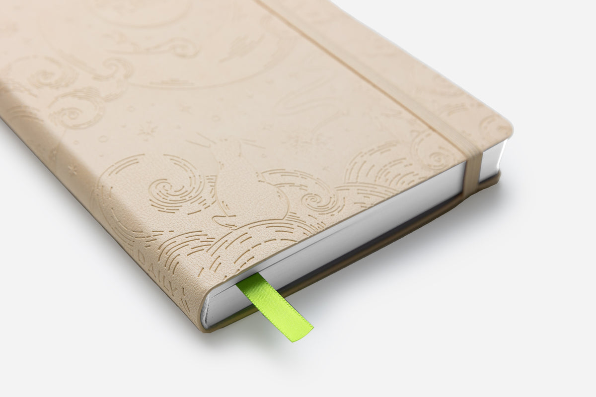Daily Planner - Undated - Rabbit Moon Ivory - Passion Planner