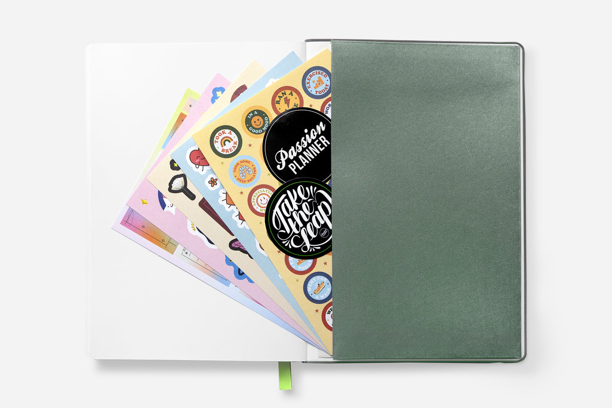 Daily Planner - Undated - Sagebrush Green - Passion Planner